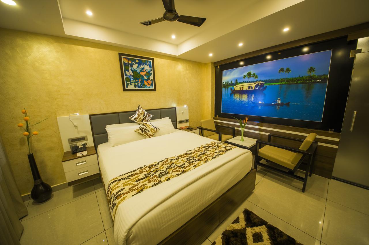 Hotel The Renai Cochin à Kochi Extérieur photo